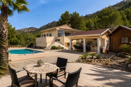 Villa in Las Casicas de Peña Zafra
