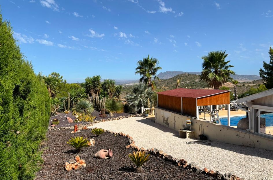 Villa in Las Casicas de Peña Zafra