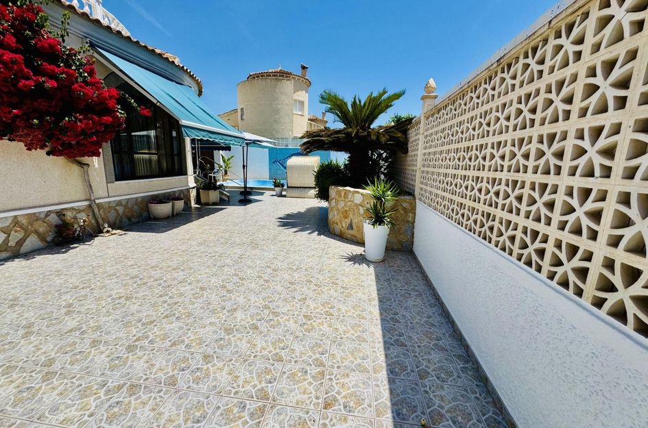 Villa in El Chaparral