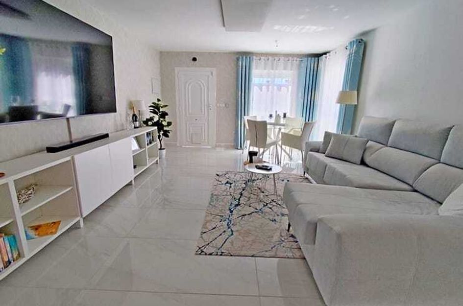 Villa in Jerónimo y Avileses