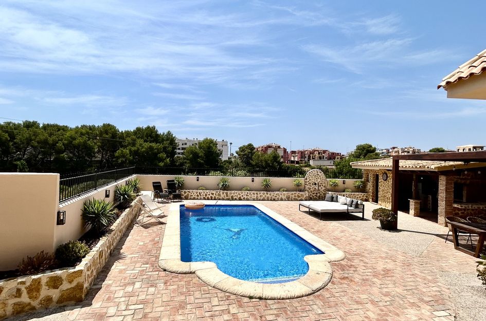 Villa in La Zenia