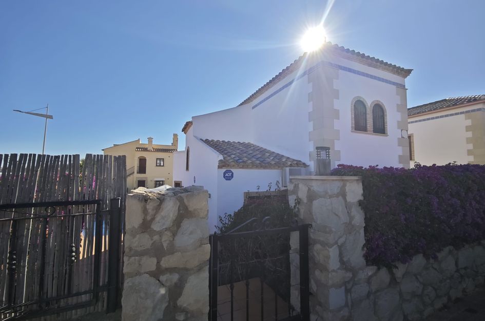 Villa in Castillo de Montemar