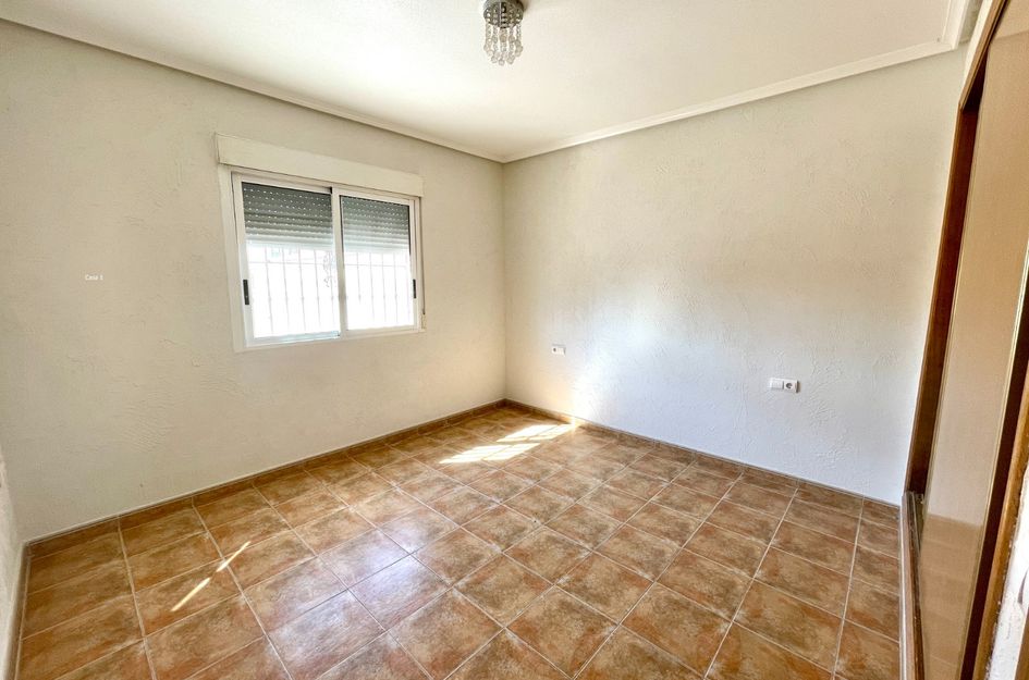 Villa in Almajal
