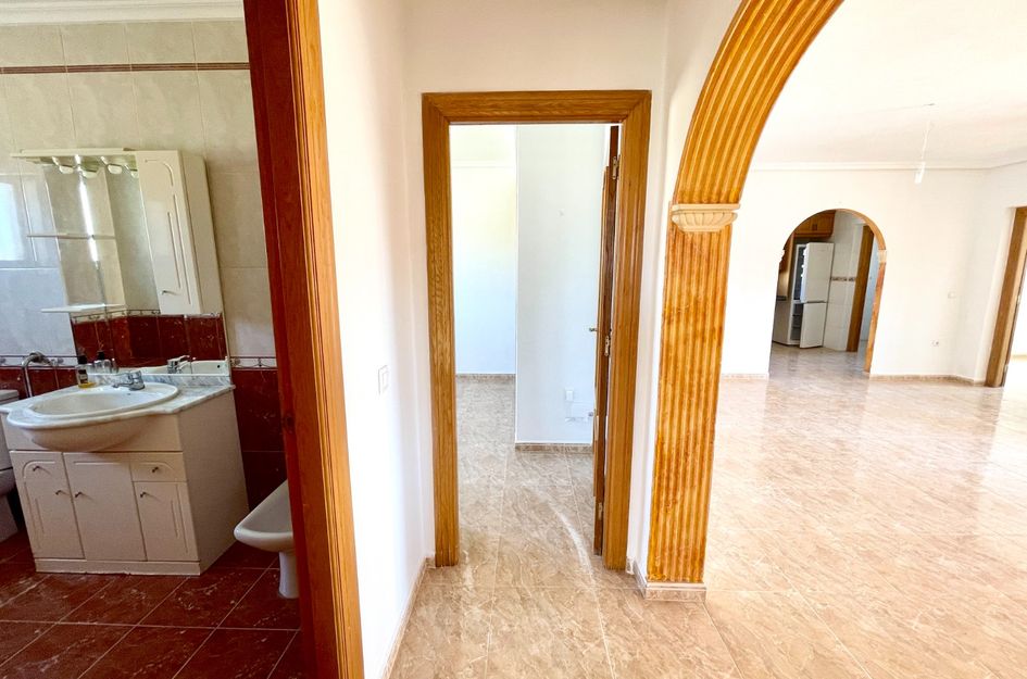 Villa in Almajal