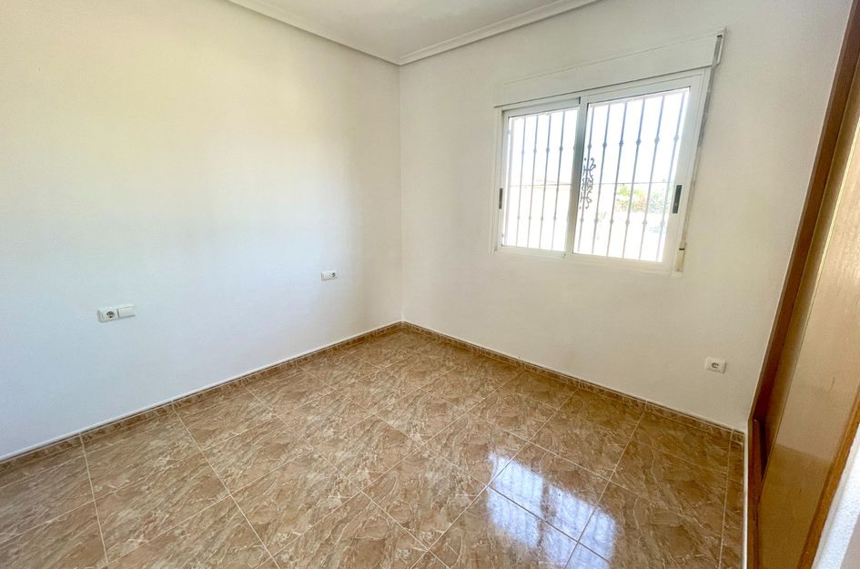 Villa in Almajal