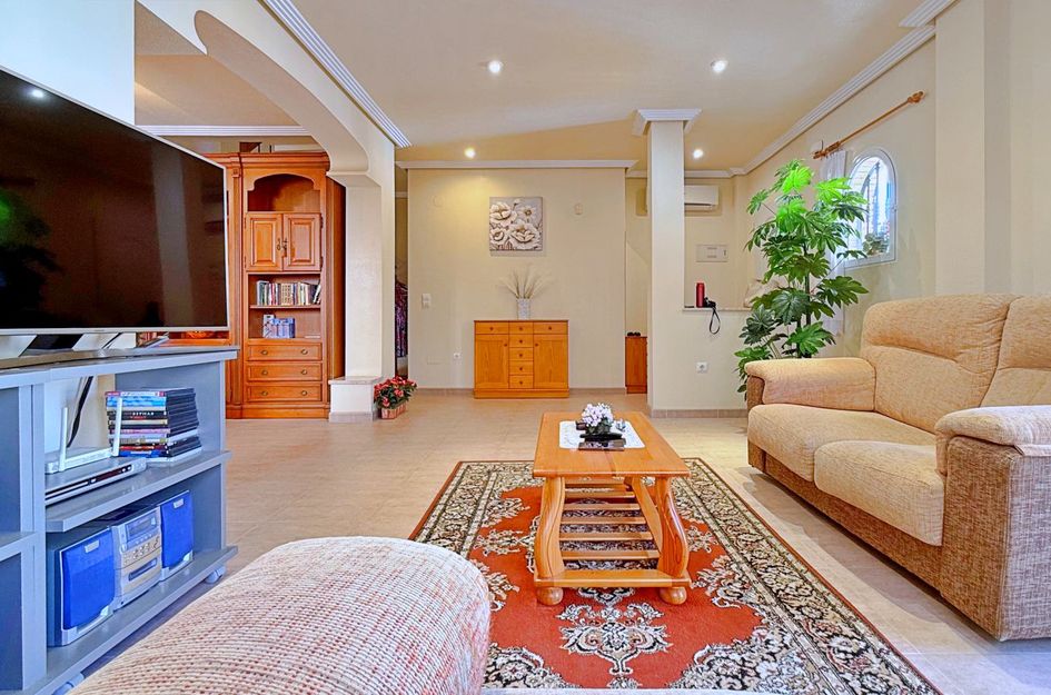 Villa in Orihuela
