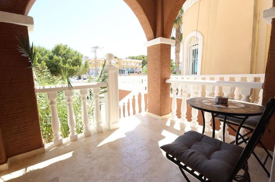 Villa in Dehesa de Campoamor