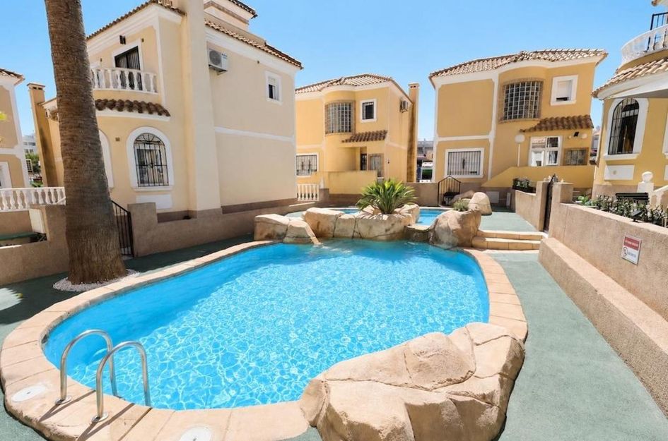 Villa in Dehesa de Campoamor