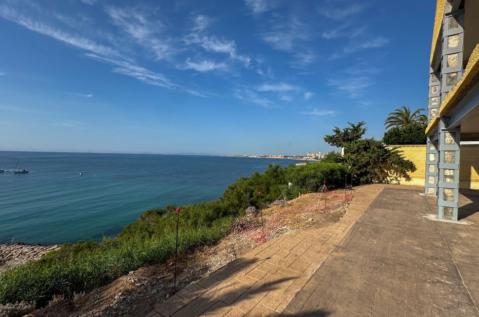 Villa in Cabo Roig