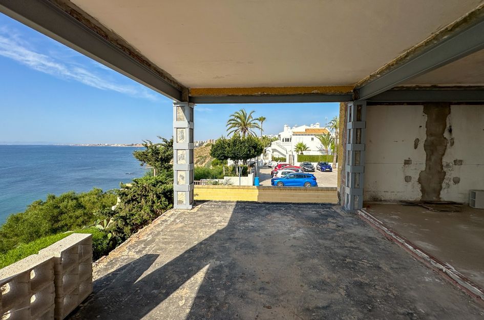 Villa in Cabo Roig