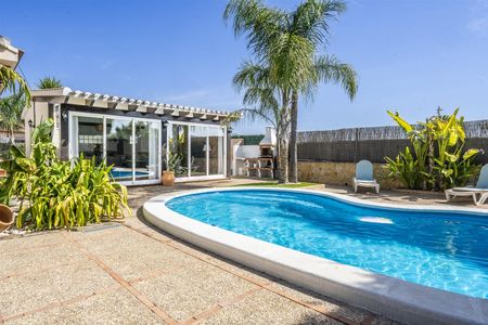 Villa in Alquerías