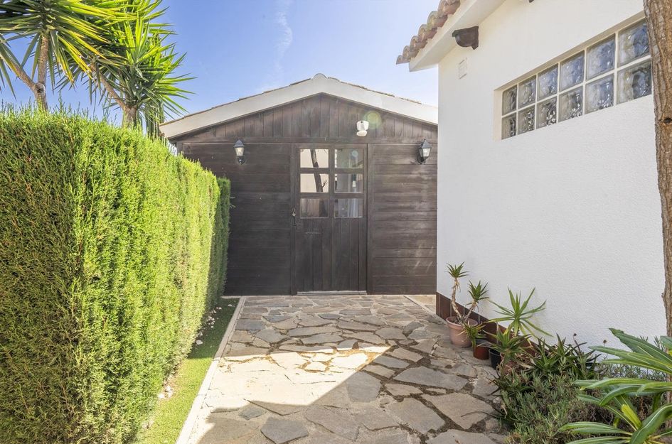 Villa in Alquerías