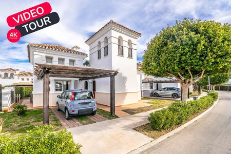 Villa in Roldán