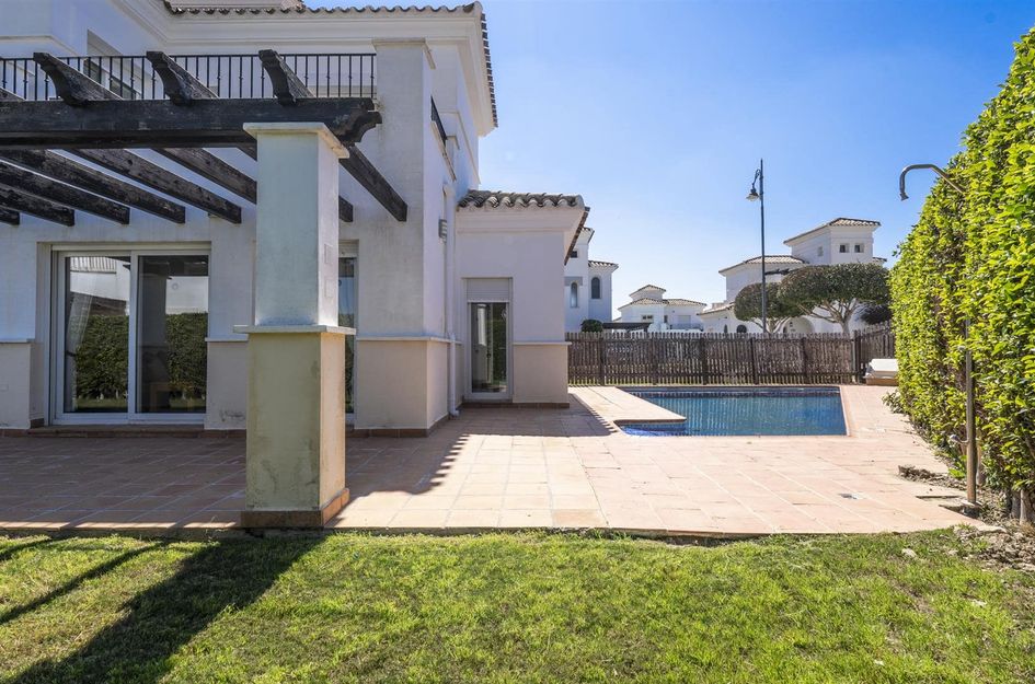Villa in Roldán