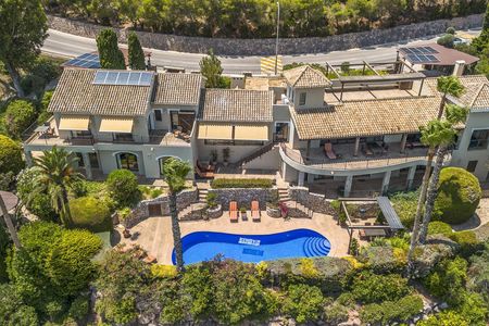 Villa in Atamaría