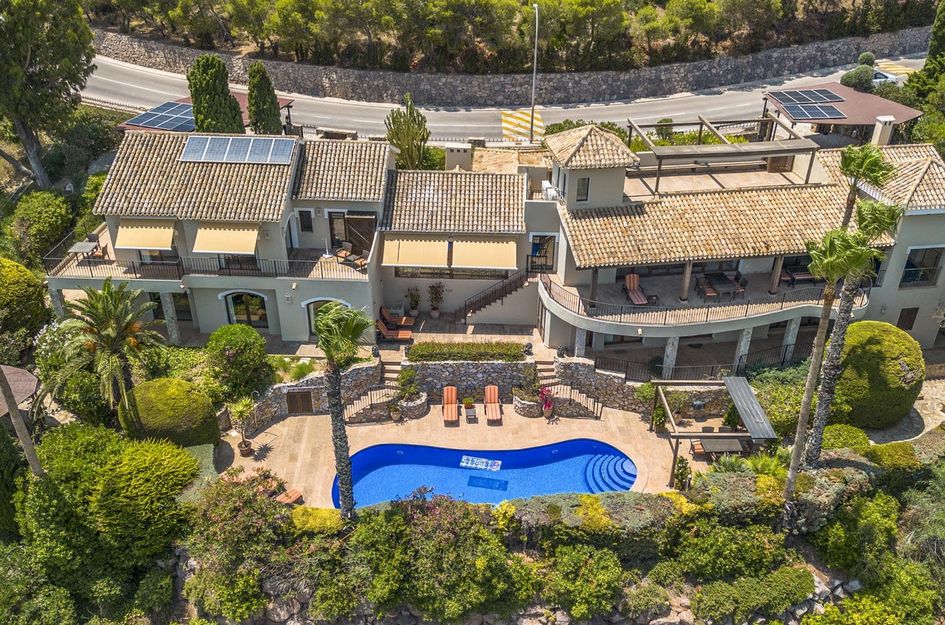 Villa in Atamaría
