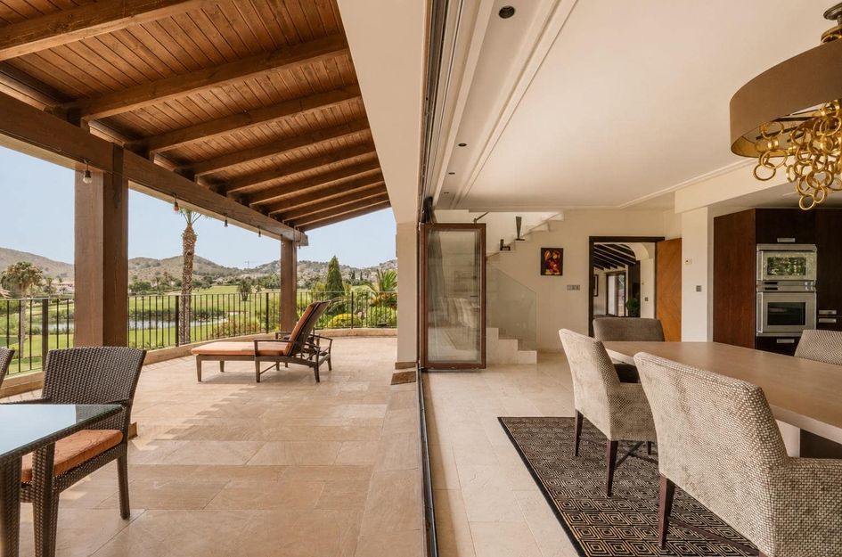 Villa in Atamaría