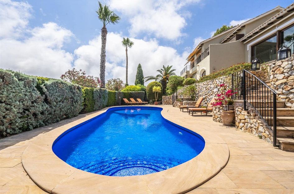 Villa in Atamaría