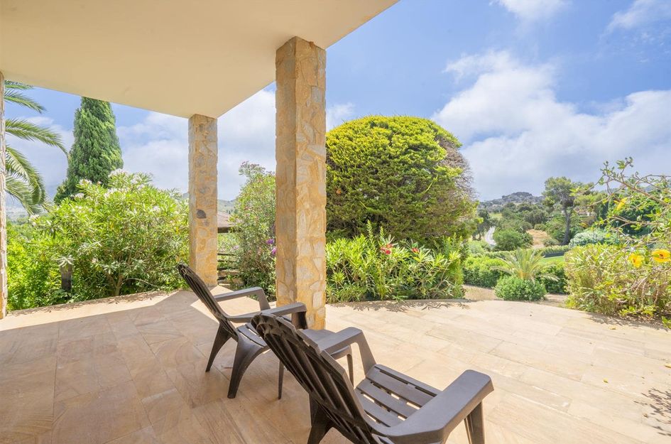 Villa in Atamaría