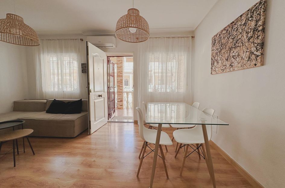 Halfvrijstaand in Dehesa de Campoamor