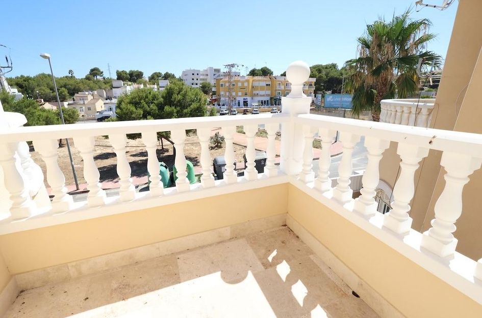 Villa in Dehesa de Campoamor