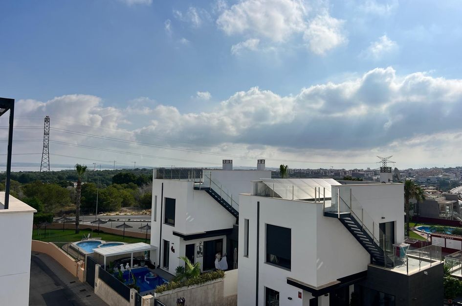 Villa in Dehesa de Campoamor