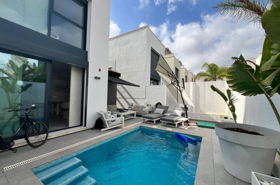 Villa in Dehesa de Campoamor