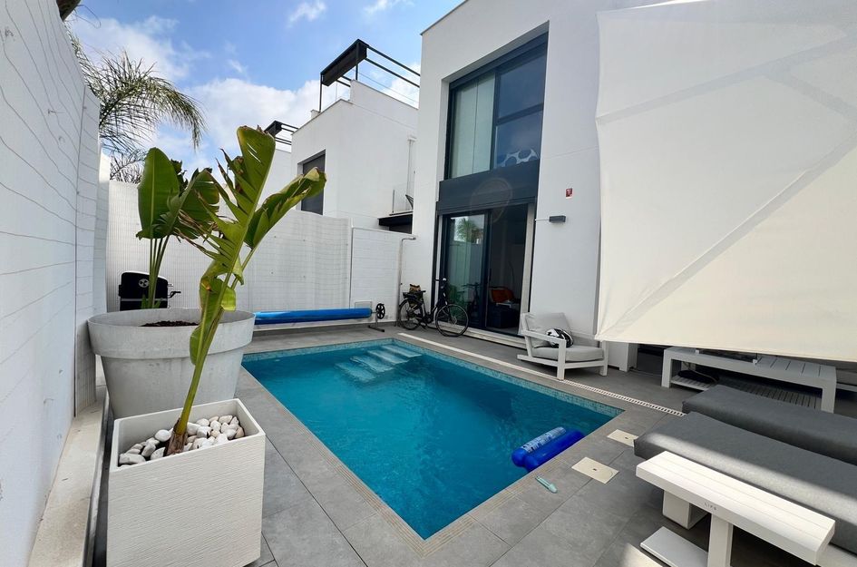 Villa in Dehesa de Campoamor