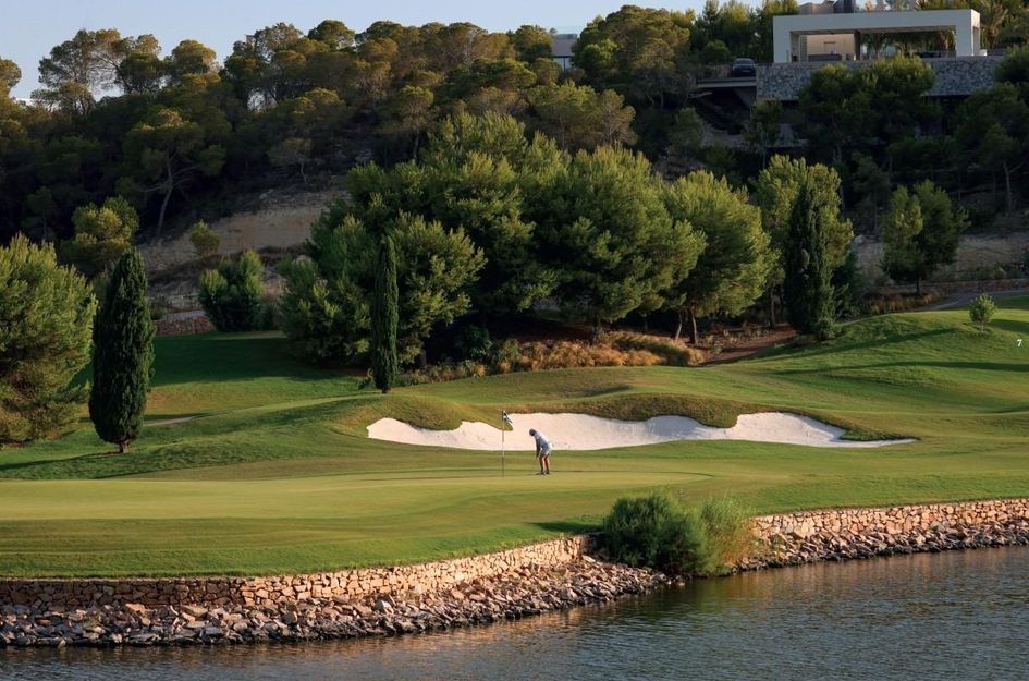 Villa in Campoamor R-5