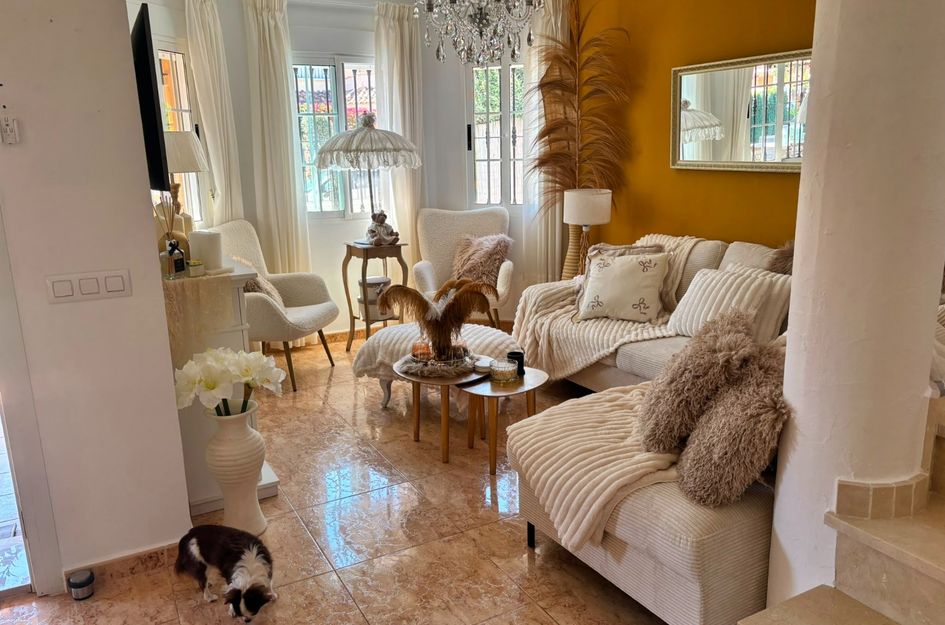 Villa in Quesada