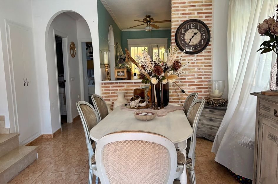 Villa in Quesada