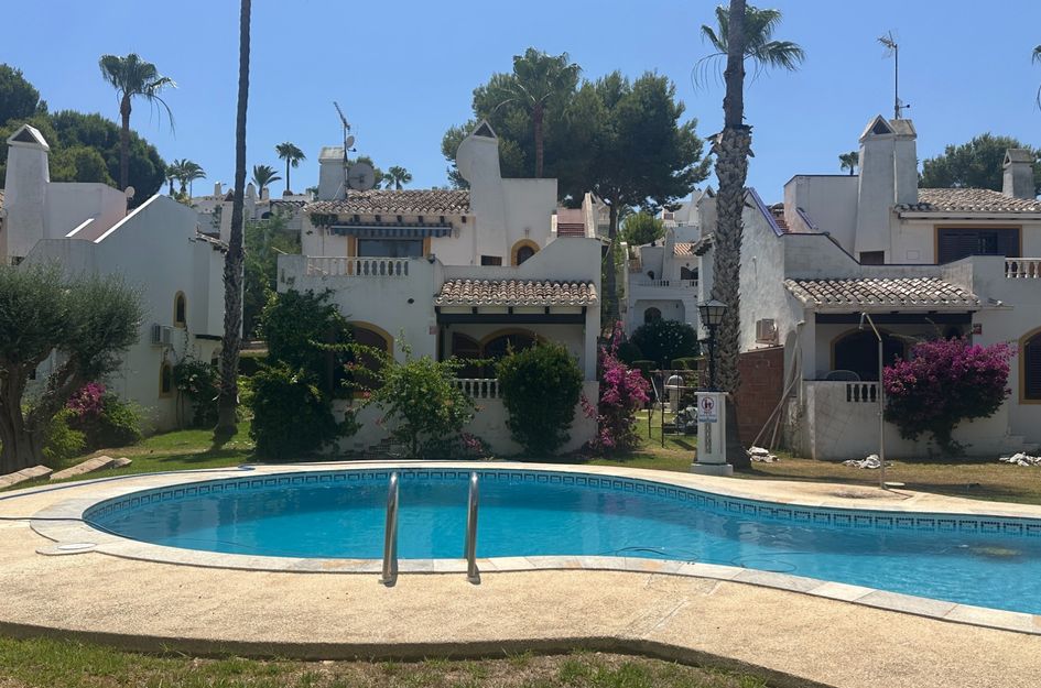 Villa in Los Dolses