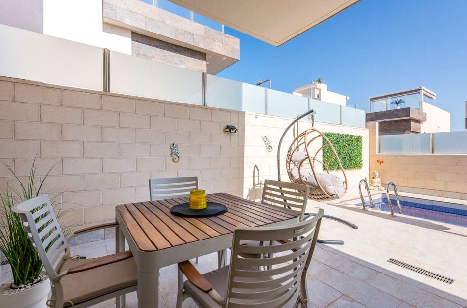 Villa in Dehesa de Campoamor