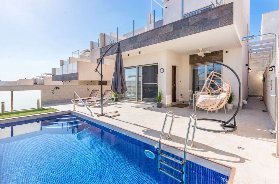 Villa in Dehesa de Campoamor