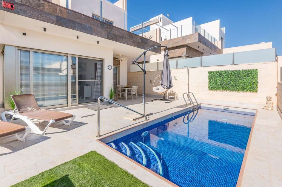 Villa in Dehesa de Campoamor