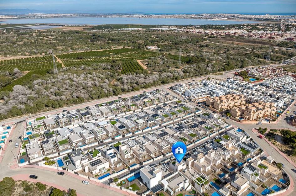 Villa in Dehesa de Campoamor