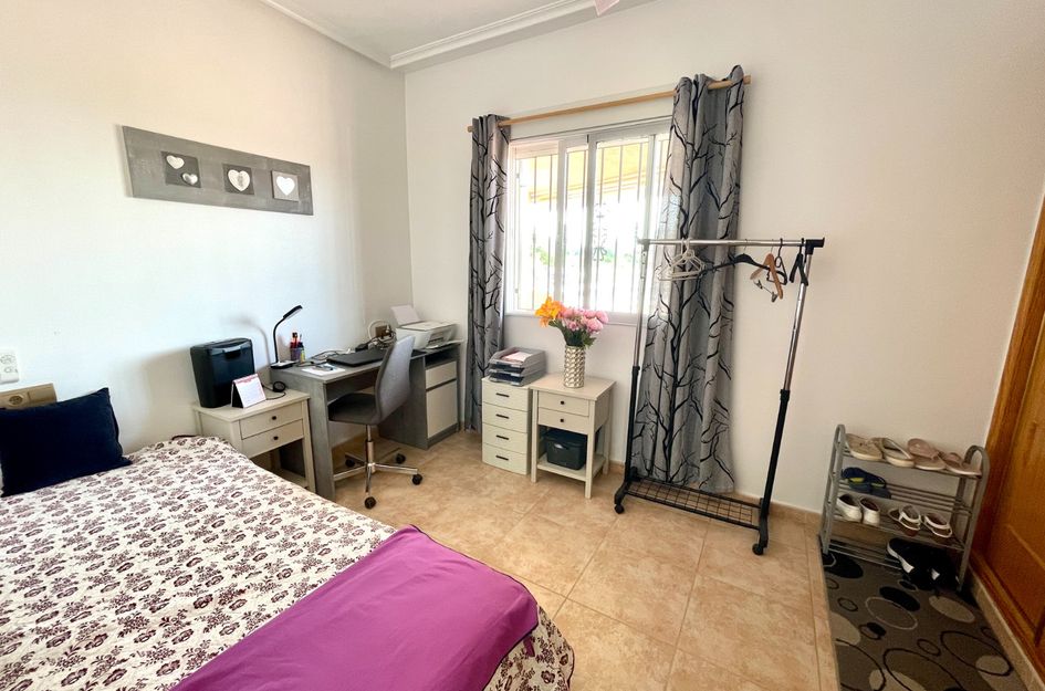 Villa in Almajal