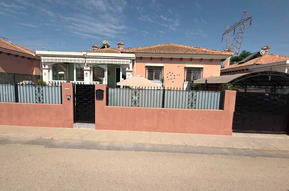 Villa in La Rafaela