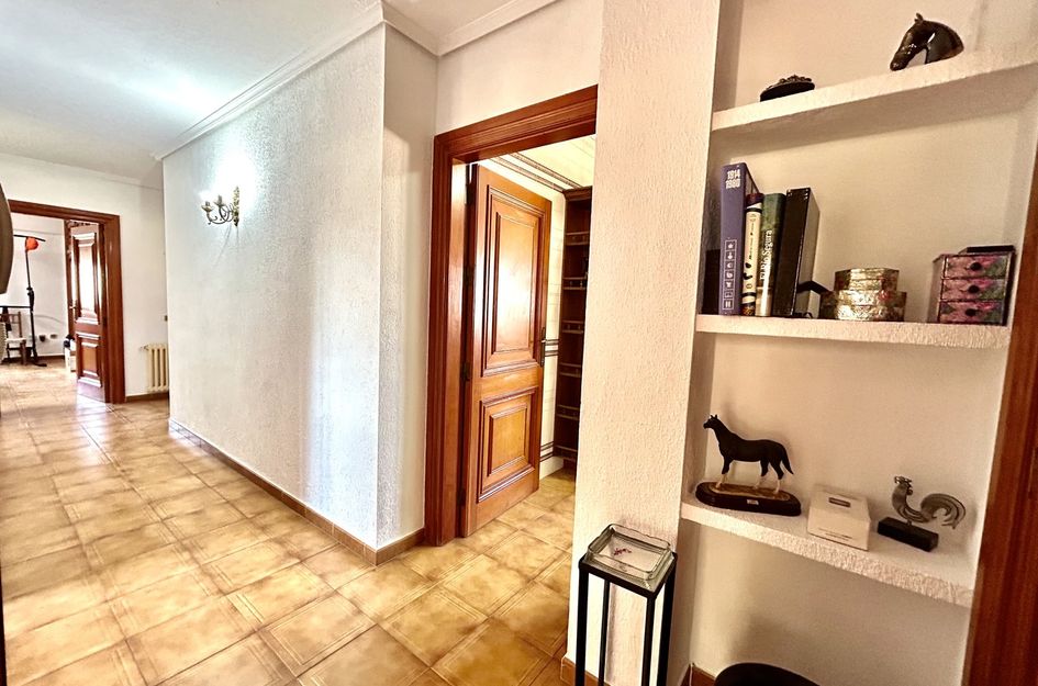 Villa in Santiago de la Ribera