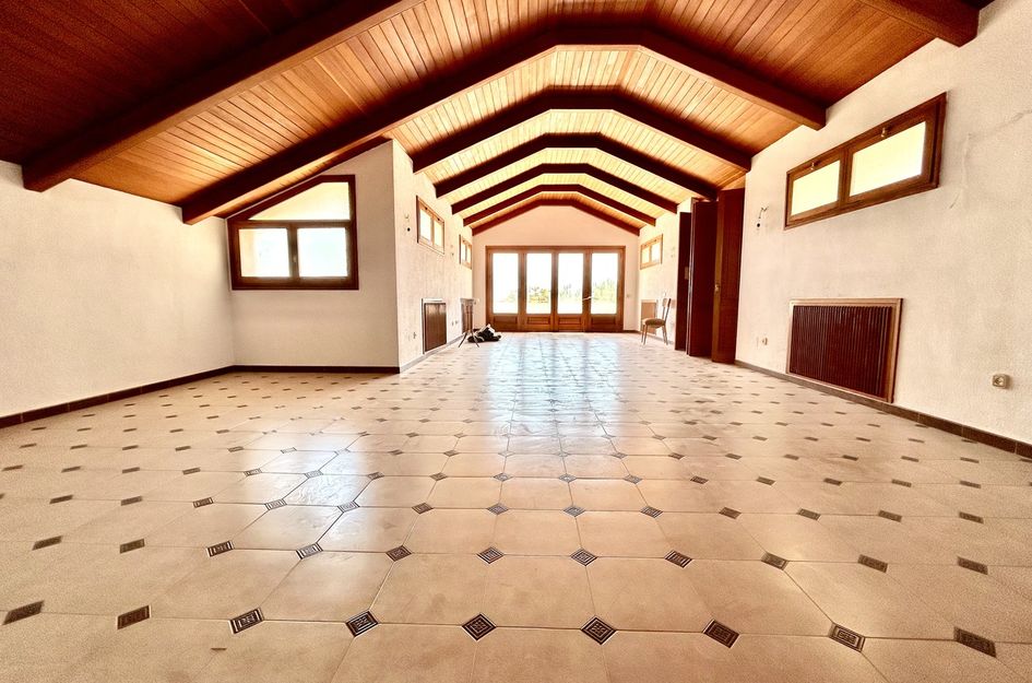 Villa in Santiago de la Ribera