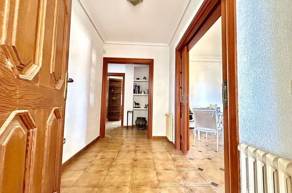 Villa in Santiago de la Ribera