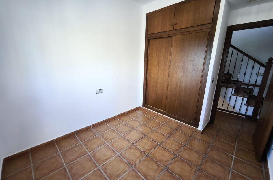 Villa in Algorfa