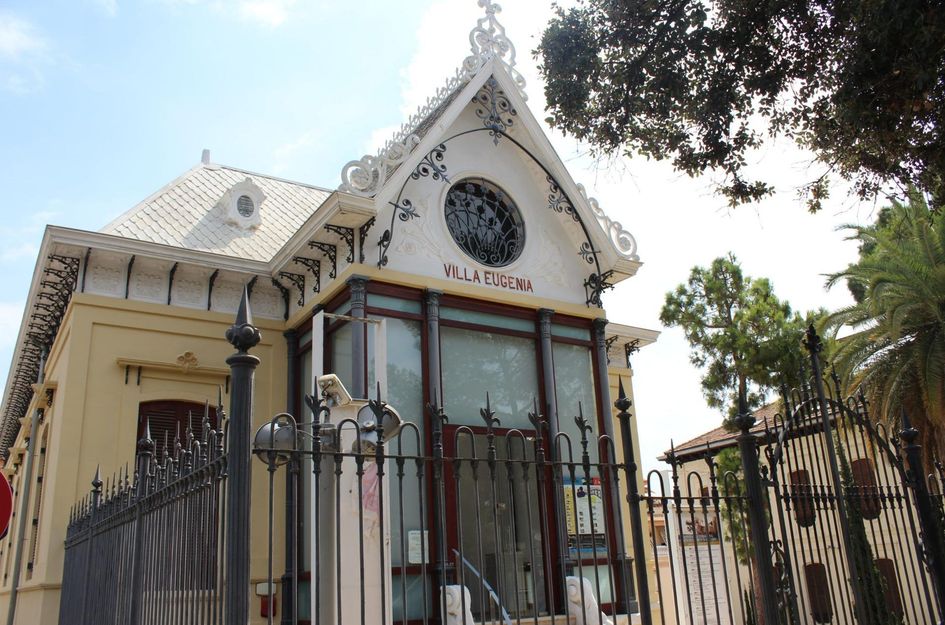 Halfvrijstaand in Campolivar