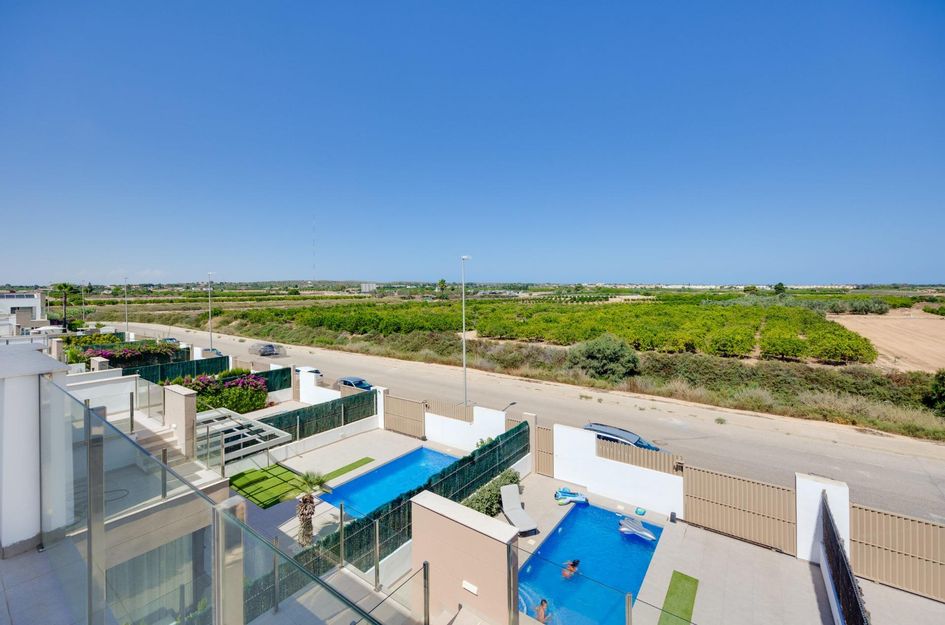 Villa in El Raso