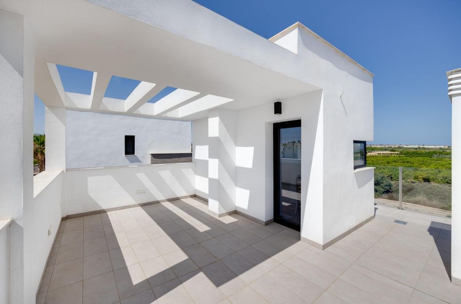 Villa in El Raso