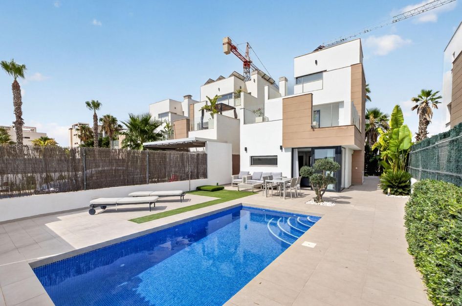 Villa in Guardamar del Segura