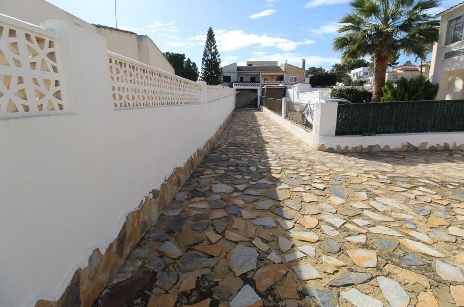 Huis in Punta Prima