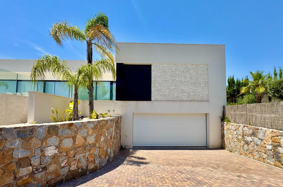Villa in Villamartin
