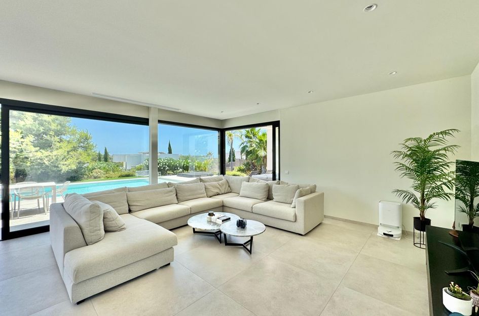 Villa in Villamartin