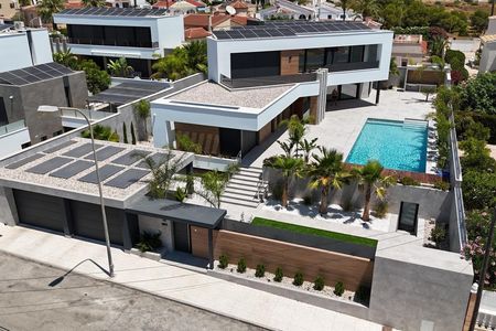 Villa in Quesada